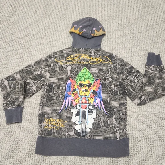 Ed Hardy Graphic Sweatshirt with Skull Design - Picture 3 of 13